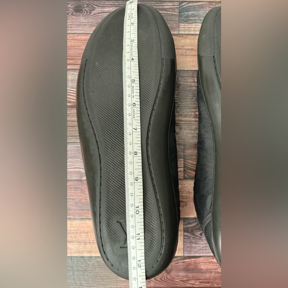 Louis Vuitton Damier Graphite Aventure Axel 12 Sneakers - Picture 9 of 10